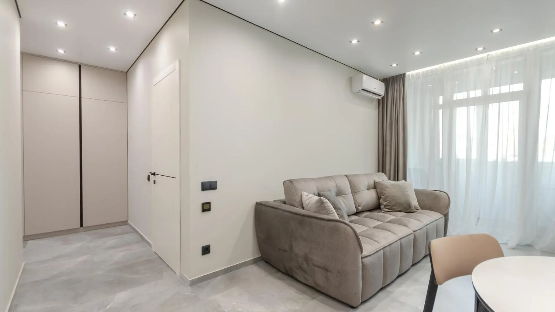 Petrovdom Apartments 11-92 In Rc Manhattan City,Beresteiskyi 11 Kiev