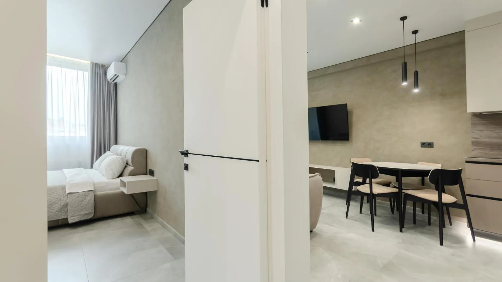 Petrovdom Apartments 11-92 In Rc Manhattan City,Beresteiskyi 11 Kyjev Ukrajina