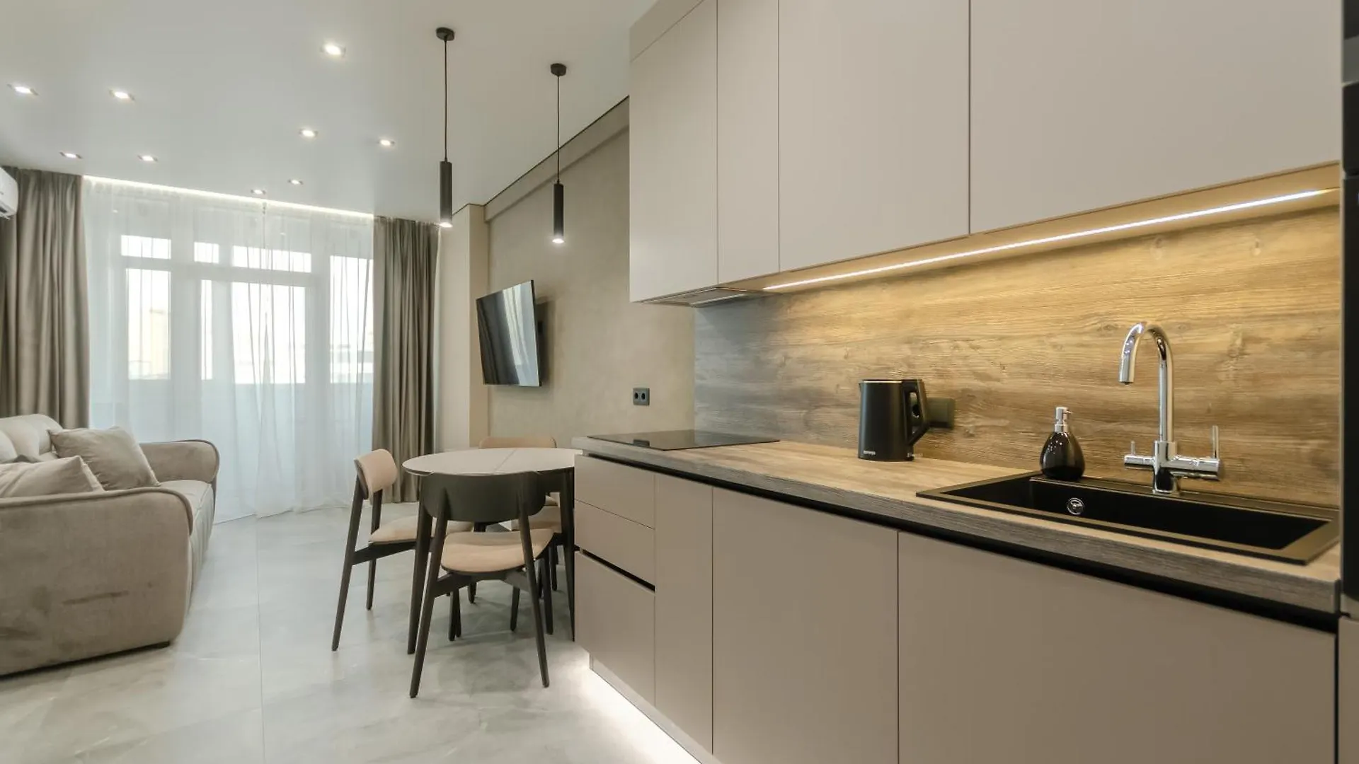 Petrovdom Apartments 11-92 In Rc Manhattan City,Beresteiskyi 11 كييف