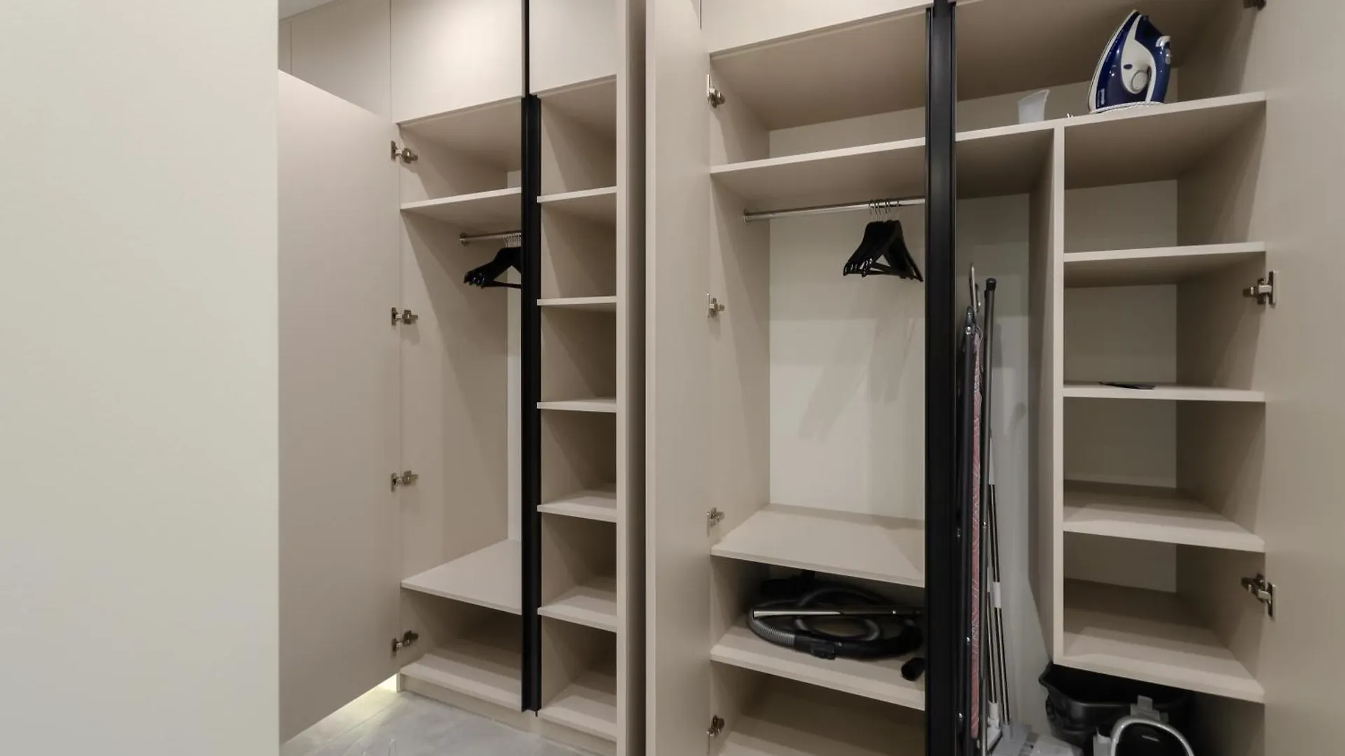 Petrovdom Apartments 11-92 In Rc Manhattan City,Beresteiskyi 11 كييف 0*,  أوكرانيا